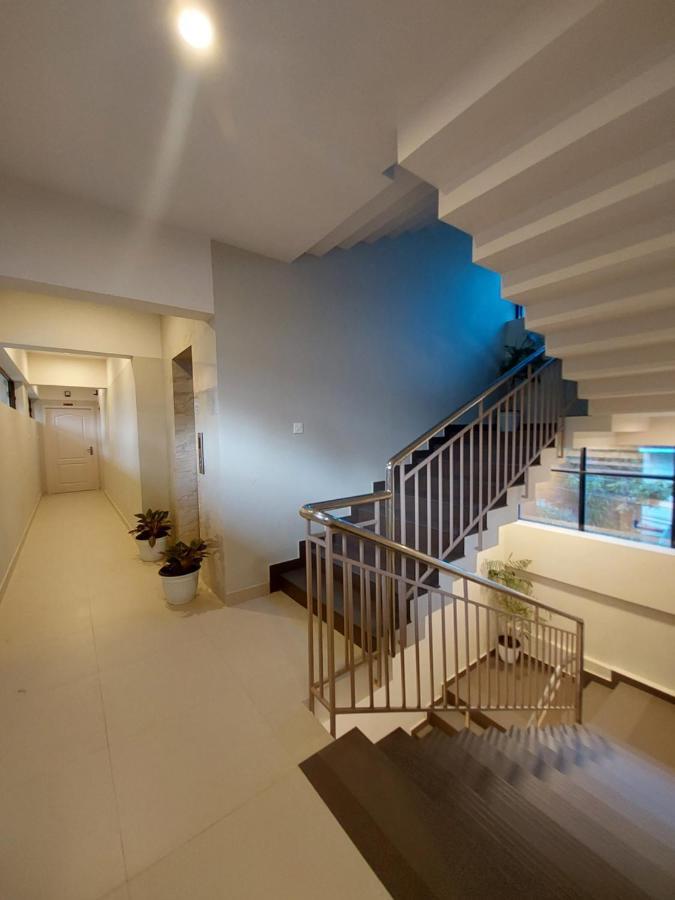 Hotel Mannat Residence Тривандрум Экстерьер фото